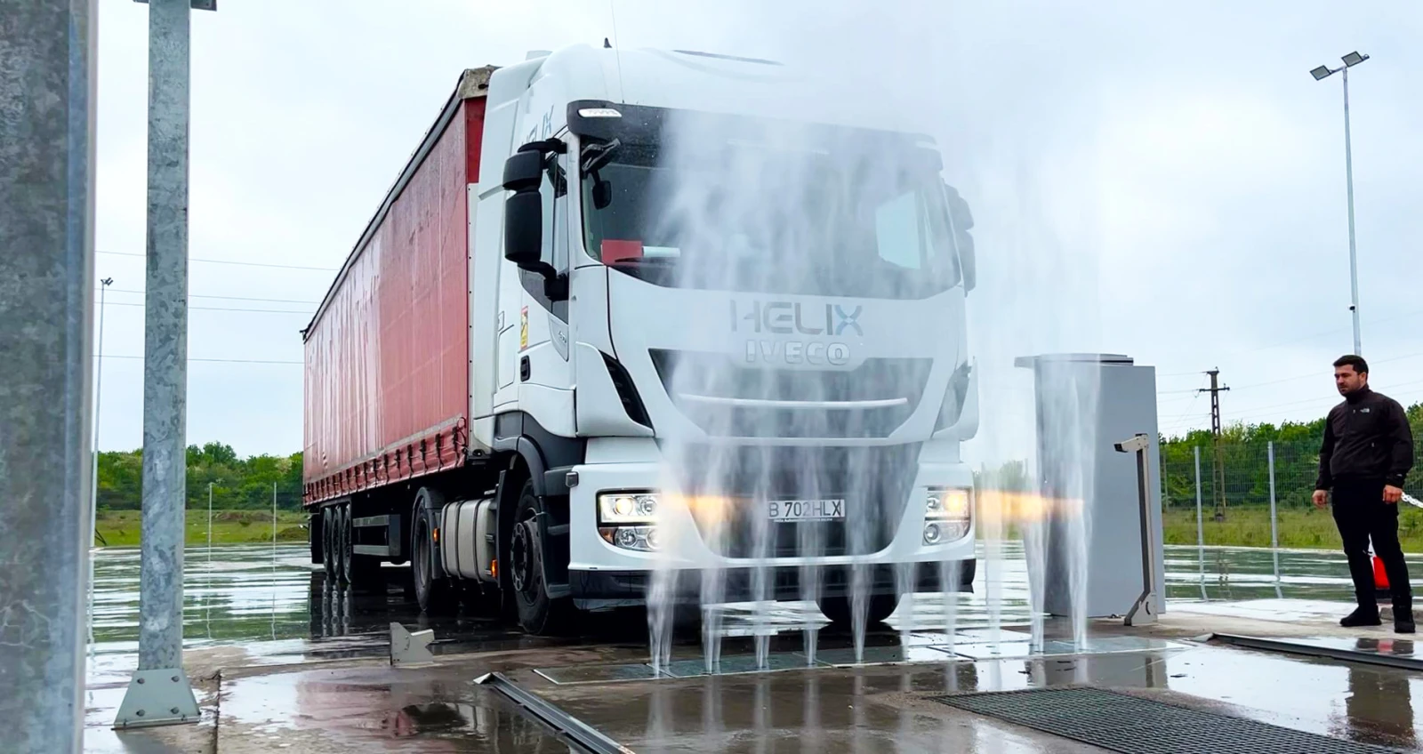 spalare sub sasiu spalatorie automata camioane aquarama startruck