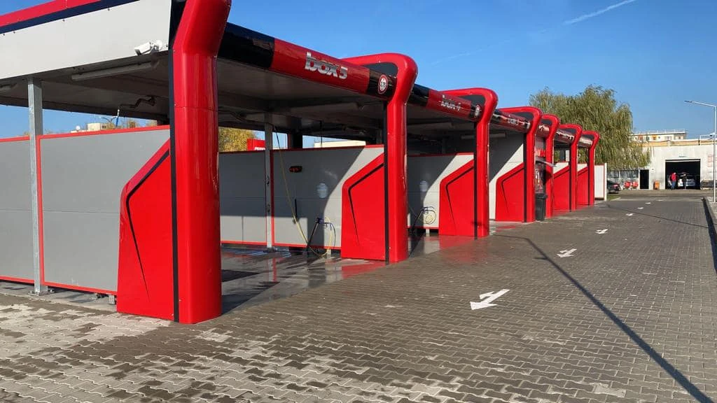 piste self wash cu structura Aquarama rosie